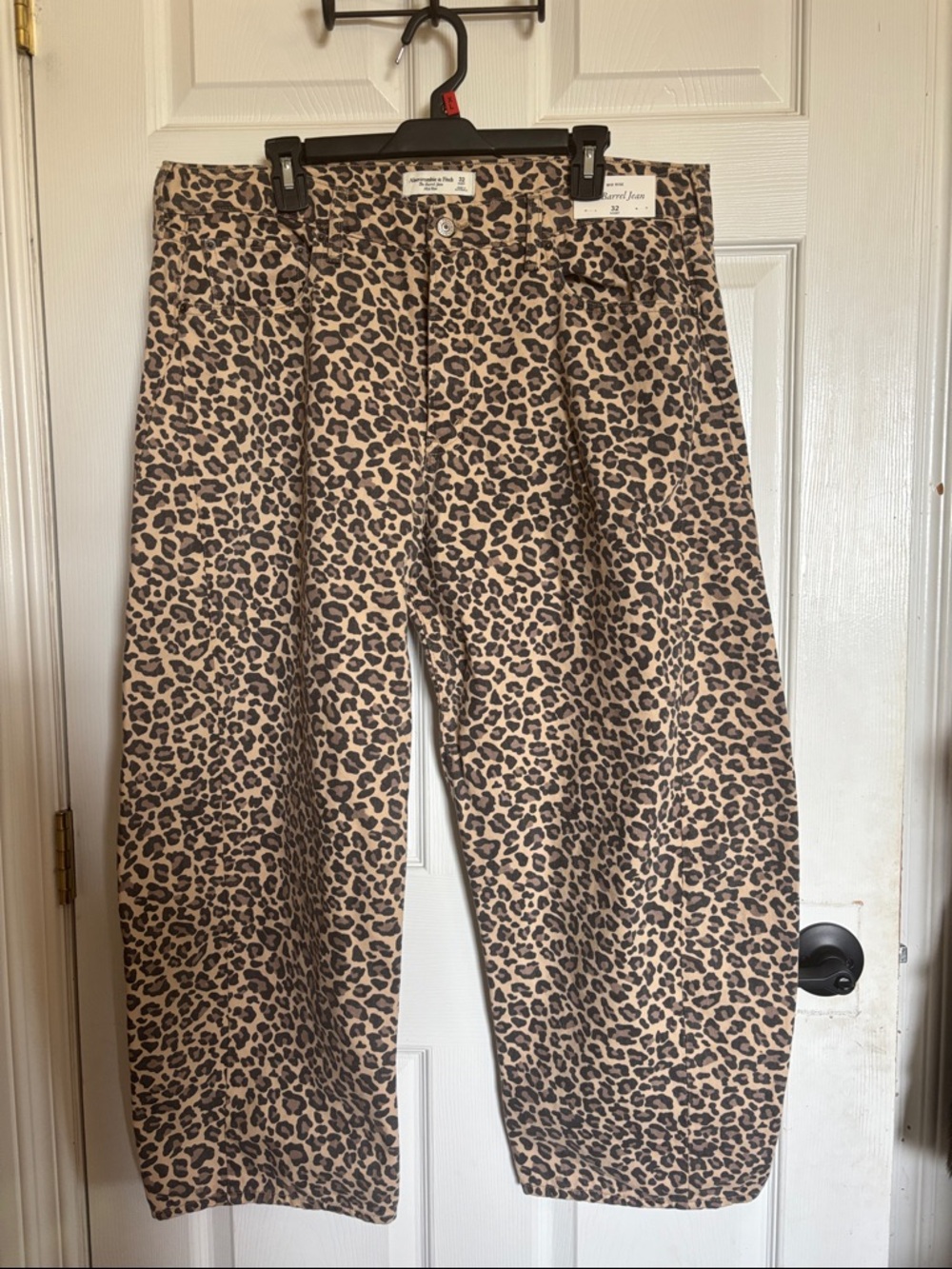 Abercrombie & Fitch Leopard Print Ankle Cropped Jeans - Tan & Black
